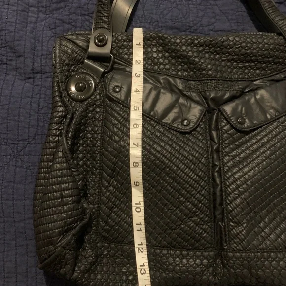 Diesel Elegant Black Quilted Women's Bag - Picture 4 of 10